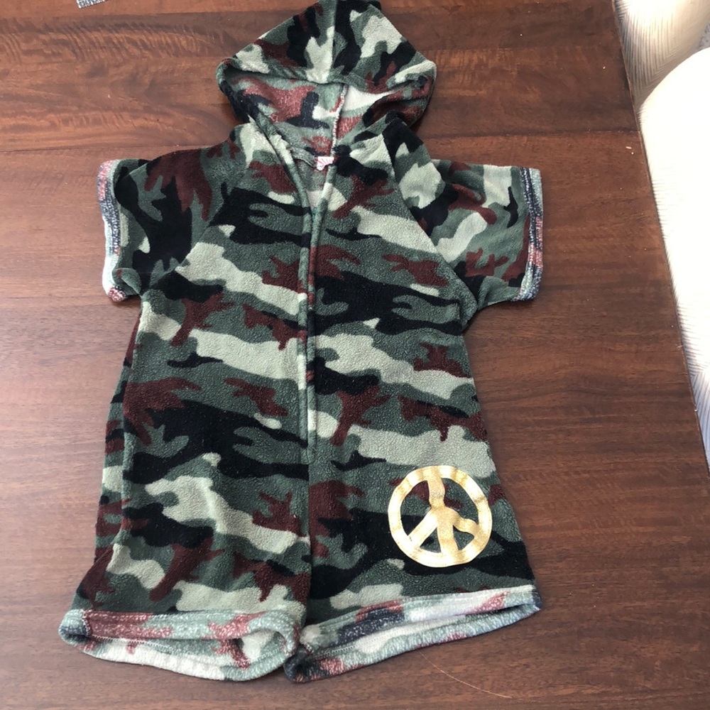 camouflage ounsie